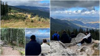 Oaza de linişte luată cu asalt de amatorii de aventură. Străinii, impresionaţi de frumuseţile României: "E un loc minunat"