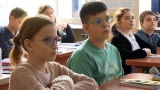 Noua regulă obligatorie pentru cei care fac meditaţii. Câţi bani a declarat la ANAF un profesor din Capitală