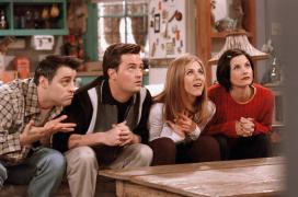Tăcere misterioasă a colegilor lui Matthew Perry din serialul "Friends"