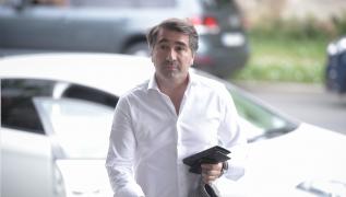 "Depresiv și cu risc mare de sinucidere". Cum încearcă avocații baronului PSD Ionel Arsene să împiedice extrădarea acestuia în România