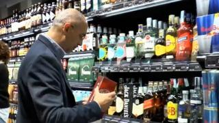 Magazinul viitorului s-a deschis în Italia. Inteligența Artificială a eliminat necesitatea caselor de marcat