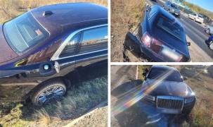 Filmul accidentului în care a fost implicat Gigi Becali. Patronul FCSB şi-a sacrificat maşina de 500.000 de euro pentru a-l salva pe şoferul vinovat