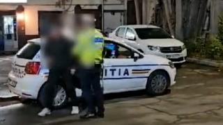 Cum a încercat un şofer ucrainean să scape de poliţie, după un accident. A fost prins după ore bune, la graniţa cu R.Moldova