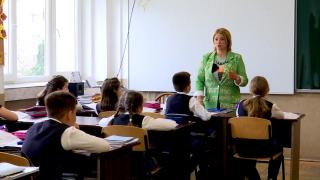 Elevii ar putea avea o vacanță prelungită, dacă profesorii nu primesc bani în plus de la 1 ianuarie. "Se poate oricând face o grevă"