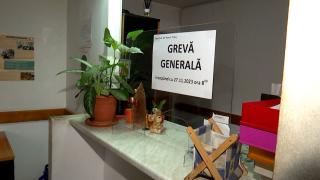Pensiile, alocațiile și ajutoarele sociale ar putea întârzia de sărbători din cauza grevei la Casele de Pensii din ţară