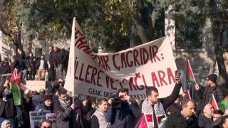 "Un rău vechi reapare în Europa". Mii de oameni au ieşit în frig şi ploaie pentru a protesta faţă de antisemitism, la Berlin şi Bruxelles