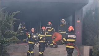 Incendiu la o clinică medicală din Mamaia. Flăcările au izbucnit în sauna complexului: "Foarte mult fum şi foarte gros. Nu se vedea absolut nimic"
