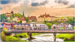 Ce îi atrage pe turiștii străini în România. Au cheltuit în țara noastră aproape 4 mld. de lei în primele 9 luni din 2023