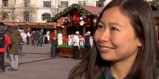 Capitala nu este ocolită de turiști. Englezi, italieni, bulgari sau chiar japonezi, atrași de prețurile mici, tradițiile și arhitectura orașului