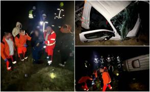 Accident teribil cu români, pe autostrada M5 din Ungaria. Bucăţi din două microbuze s-au împrăştiat pe şosea, după un impact devastator