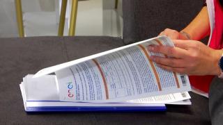 Probleme cu facturile pentru 44.000 de români de la ENEL. Decizia luată de instanţă