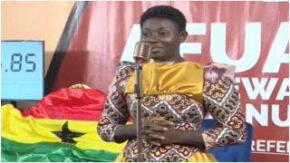 O femeie din Ghana a ajuns în Cartea Recordurilor după ce a cântat 126 de ore. Maratonul a început în Ajunul Crăciunului