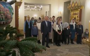 Crăciun pe rit vechi în Rusia. Vladimir Putin a ţinut un moment de reculegere în memoria militarilor omorâţi pe front