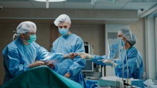 Peste 7.600 de posturi în Sănătate şi Asistenţă Socială, deblocate. Ciolacu: "Nu este vorba de vreo problemă financiară. Bani avem"