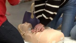 Lecții de prim ajutor la Maratonul de Resuscitare din Cluj: De ce sunt important "minutele de aur" în cazul unui infarct