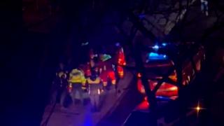 În ce stare se află copilașul căzut de la etajul 3 al unui bloc din Galați. Filmul nopții ce se putea transforma într-o adevărată tragedie