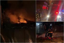 În pragul gerului, un bărbat a rămas sub cerul liber după ce casa i-a luat foc, în Constanţa. Misiune contracronometru pentru pompieri