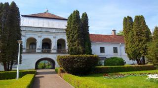 Cel mai mare castel în stil baroc din Transilvania rămâne al românilor. Consiliul Judeţean Sălaj vrea să cumpere clădirea
