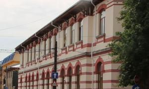 Un elev cu nota 2 la purtare va primi daune morale de mii de euro din partea liceului din Buzău, la 6 ani de la absolvire. Ce făcuse pe atunci tânărul