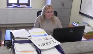 "Zi-mi, te rog, salariul tău!" Angajaţii din primării dezvăluie de ce ameninţă cu greva generală