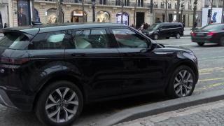 Oraşul în care parcarea pentru SUV-uri ar putea fi de 3 ori mai scumpă. Pentru ce vehicule s-ar putea aplica regula