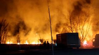 Incendiu puternic de vegetaţie în apropierea Băilor Someşeni. Pompierii s-au luptat zeci de minute cu flăcările