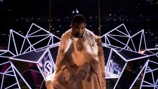 Show total în finala Superbowl 2024. Usher a susţinut concertul din cel mai aşteptat moment al serii. Şi-a făcut apariţia așezat pe un tron