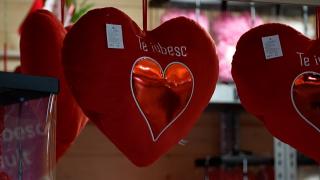 STUDIU: Oamenii fac tot mai puţină dragoste.  "Stresul ne omoară cel mai mult". Cauzele care duc la neglijarea vieţii sexuale