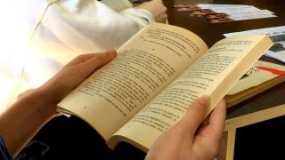 A bătut vântul în bibliotecile din ţară de Ziua Națională a Lecturii. Specialiştii ne recomandă să citim cel puţin şase minute pe zi