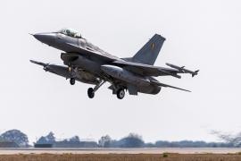 Încă 6 avioane F-16 olandeze vor sosi la Centrul European de Pregătire din România. Sunt destinate instruirii piloţilor ucraineni