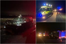Planul Roşu activat, în urma unei coliziuni între un autocar şi o maşină, în localitate 2 Mai. Doi adulţi şi un copil, răniţi