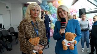 "Cea mai mare fericire este să redai viaţa unui copil". Când cei mici îşi întâlnesc adevăraţii supereroi din viaţa reală