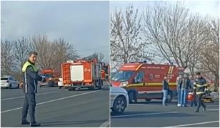 Un şofer a murit, după ce s-a izbit cu maşina într-un alt autoturism care circula regulamentar, pe "Drumul Morţii". Alte patru persoane, rănite