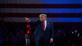 Victorii cu semnale de alarmă pentru Biden și Trump, în alegerile primare din Michigan. Umează super-marțea electorală