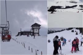 Staţiunea unde se schiază ideal chiar şi la începutul primăverii. Zăpada are aproape un metru, iar peisajul pare desprins din basme