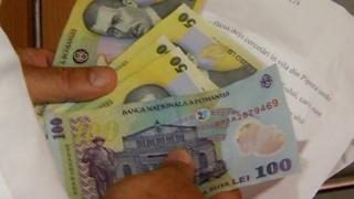 Șefa secției de psihiatrie a SJU Pitești, reținută după ce a luat mită de peste 140 de ori de la pacienţi. În buzunar îi intrau sume între 50 şi 500 de lei