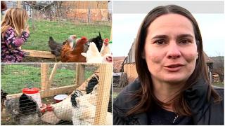 Povestea Alinei şi a lui Michael, cuplul care a renunţat la viaţa din SUA pentru o găină. S-au mutat în Sighişoara din dragoste pentru Snow