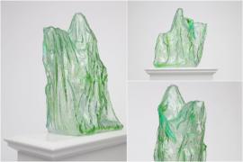 Sculptura unică a unei românce va fi instalată pe soclul din celebra Piaţa Trafalgar din Londra. Ce simbolizează statuia din răşină verde