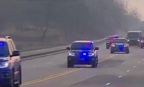 Kim Jong Un s-a plimbat cu limuzina primită de la Putin: "Dovadă clară a prieteniei dintre cele două ţări"