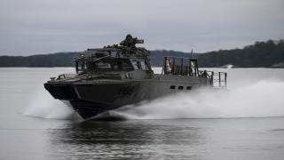 Zeci de militari ucraineni vor fi antrenaţi în România cu bărci de asalt din Finlanda