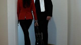 Angajată a Aeroportului Maramureş, violată de un coleg după petrecerea de Ziua Femeii. Băuse câteva pahare, apoi bărbatul a condus-o acasă