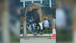 Primele imagini cu Kate Middleton, după operaţia misterioasă. Mulţi au acuzat Palatul că foloseşte o dublură în locul prinţesei