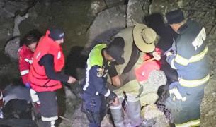 Pescar de 62 de ani, salvat în ultima clipă din apele Siretului. Victima a fost suprinsă de curenţi