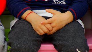 Cum au aflat părinţii că o educatoare de la Grădiniţa Nr. 47 din Ploieşti îi teroriza pe copii. Femeia i-ar fi instigat pe cei mici să se lovească între ei