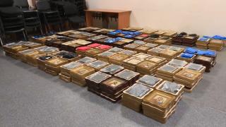 FSB-ul anunţă că a interceptat 27 de bombe ascunse în icoane, trimise din Ucraina prin România spre Rusia. VIDEO