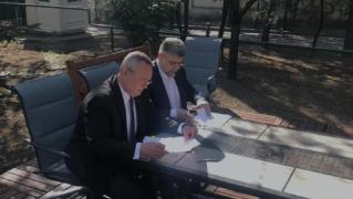 Alianţa PSD-PNL a depus la BEC lista candidaţilor pentru alegerile europarlamentare. Ciolacu: O echipă pe care am asumat-o împreună