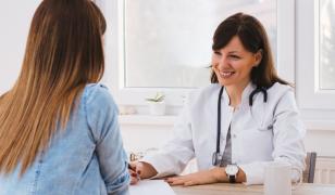 Pacienţii care nu vor ajunge la programările de la medic, amendaţi cu 5 euro. Unde va fi introdusă noua taxă