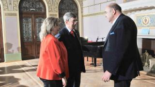 Moarte suspectă la Ambasada Rusiei la Bucureşti. Soţia ambasadorului Valerii Kuzmin a murit brusc după ce i s-ar fi făcut rău