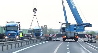 Trafic deviat pe A1 Bucureşti-Piteşti, timp de două săptămâni. De aseară, se circulă cu restricţii pe aproximativ 1,5 km