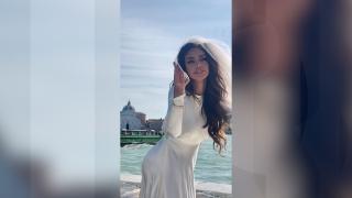 Mădălina Ghenea a îmbrăcat rochia de mireasă: "Am spus da!"